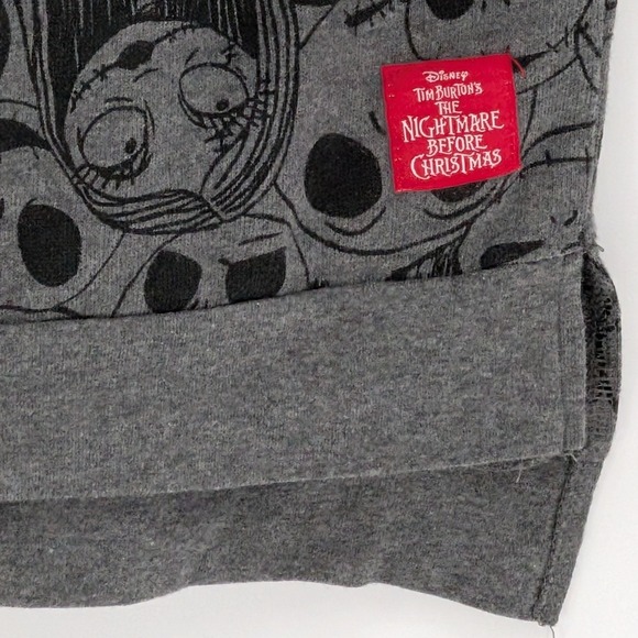 Tim Burtons The Nightmare Before Christmas Large $45 Jack Skellington Sally Top - Picture 6 of 12